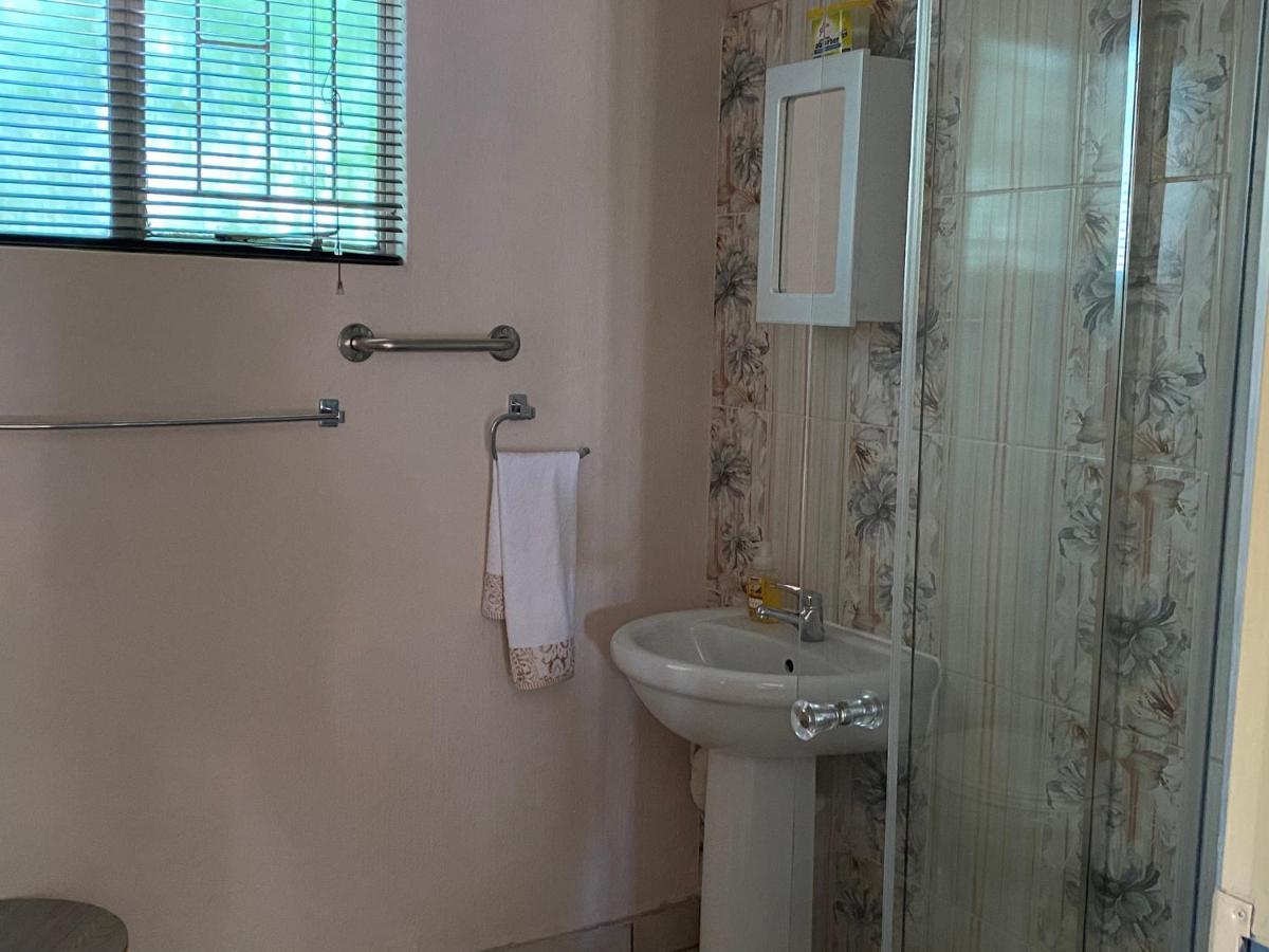 פרטוריה Christa'S Place 897 מראה חיצוני תמונה