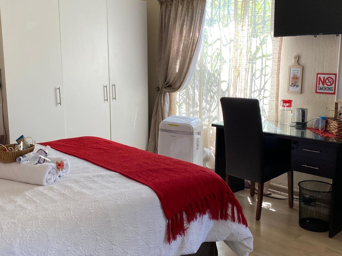 פרטוריה Christa'S Place 897 מראה חיצוני תמונה